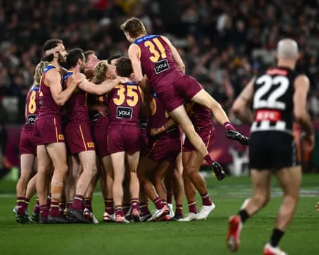 The Lions Demolish The Magpies to Secure Grand Final Clash With Geelong